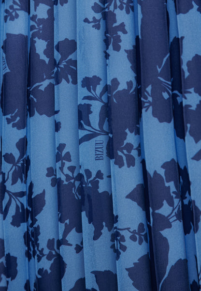 Niebieska sukienka midi NILA w kwiatowy print