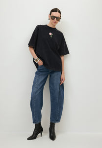 Szary T-shirt oversize z autorską grafiką RIONA